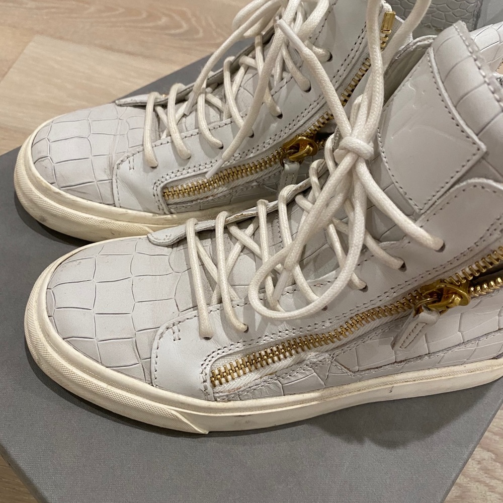 Giuseppe Zanotti Nicki Women’s High-top Sneaker - Picture 8 of 9